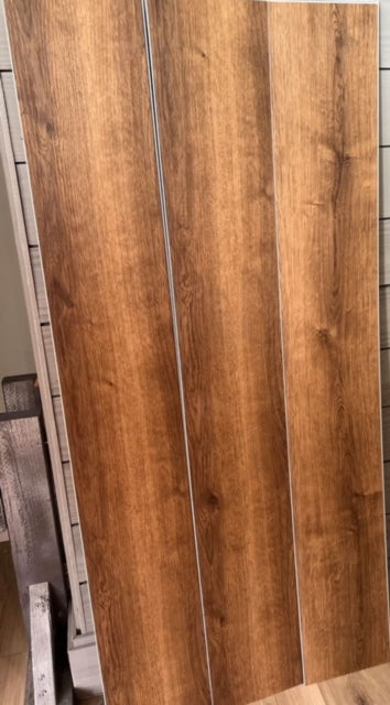 RIGID CORE - Natural Wood Grain